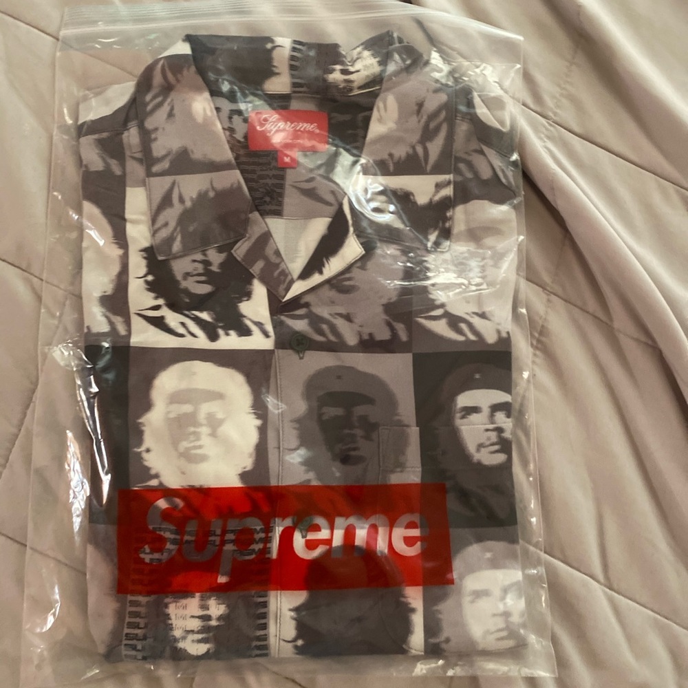 Supreme Che rayon shirt